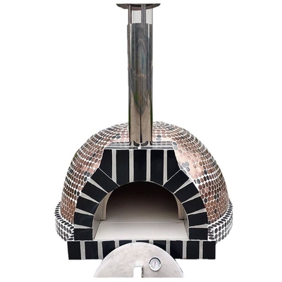 Forno ceramico all'aperto italiano della pizza